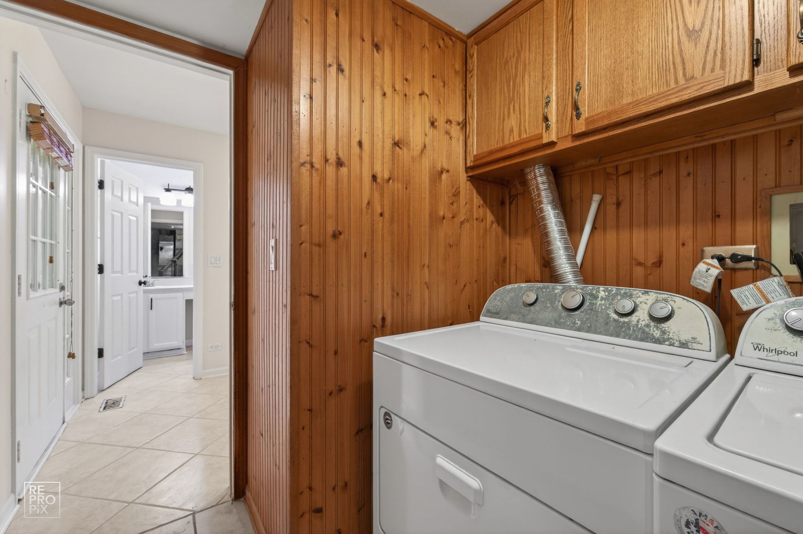 1008 Rockport Drive #1008, Carol Stream, IL 60188