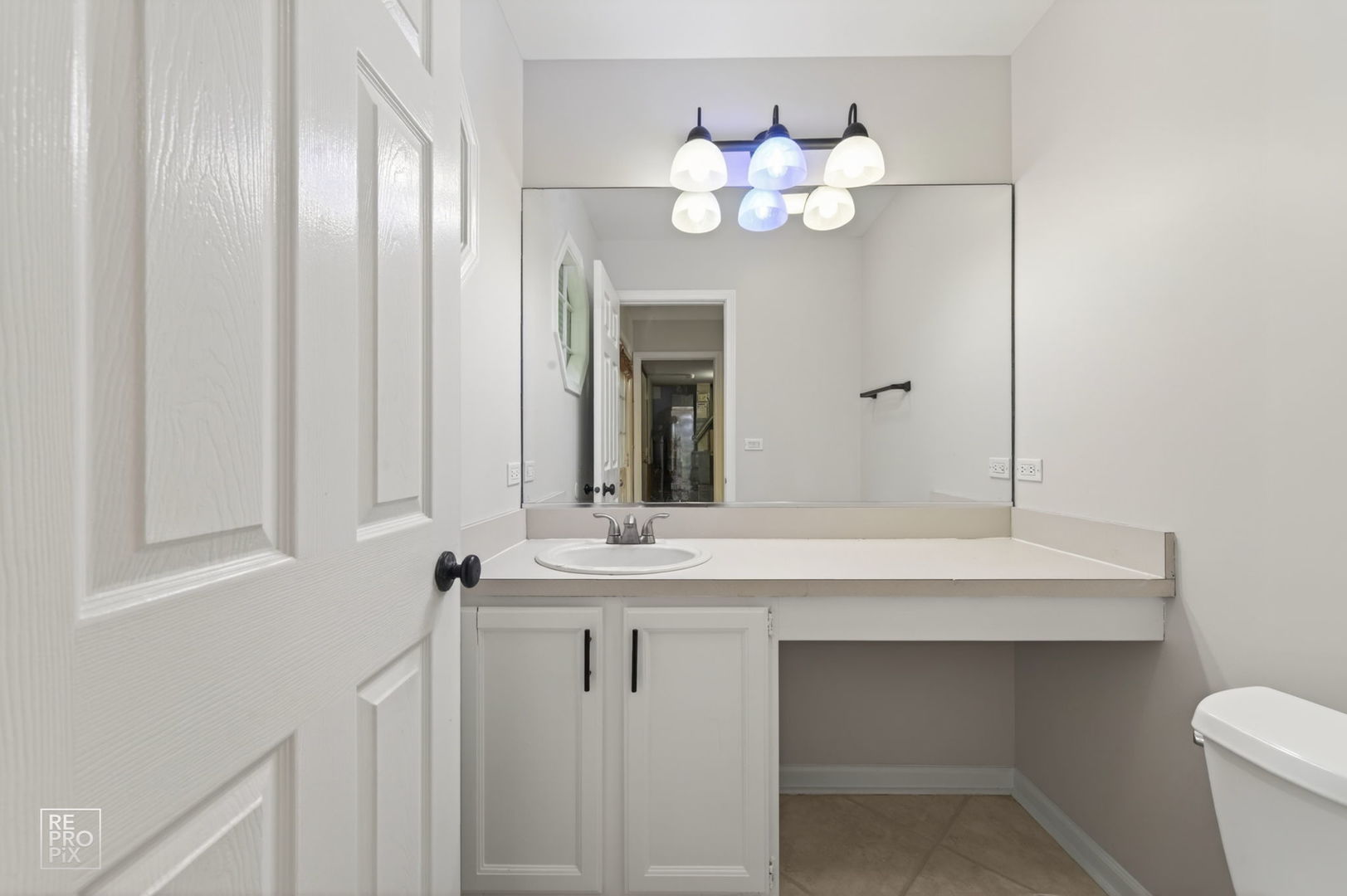 1008 Rockport Drive #1008, Carol Stream, IL 60188