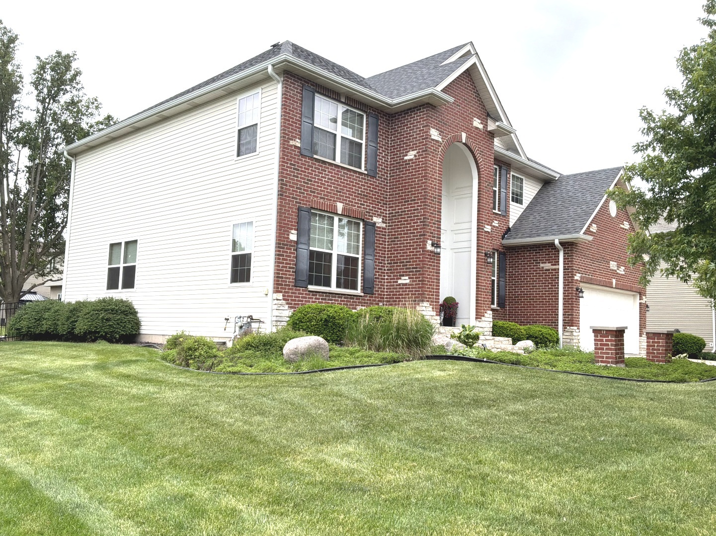 24839 Thornberry Drive, Plainfield, IL 60544