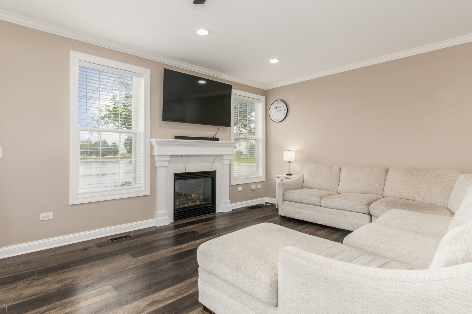1920 Golden Gate Lane #1920, Naperville, IL 60563