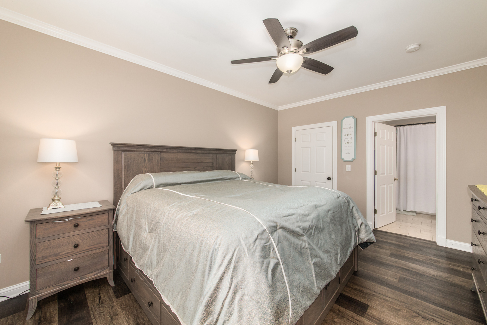 1920 Golden Gate Lane #1920, Naperville, IL 60563