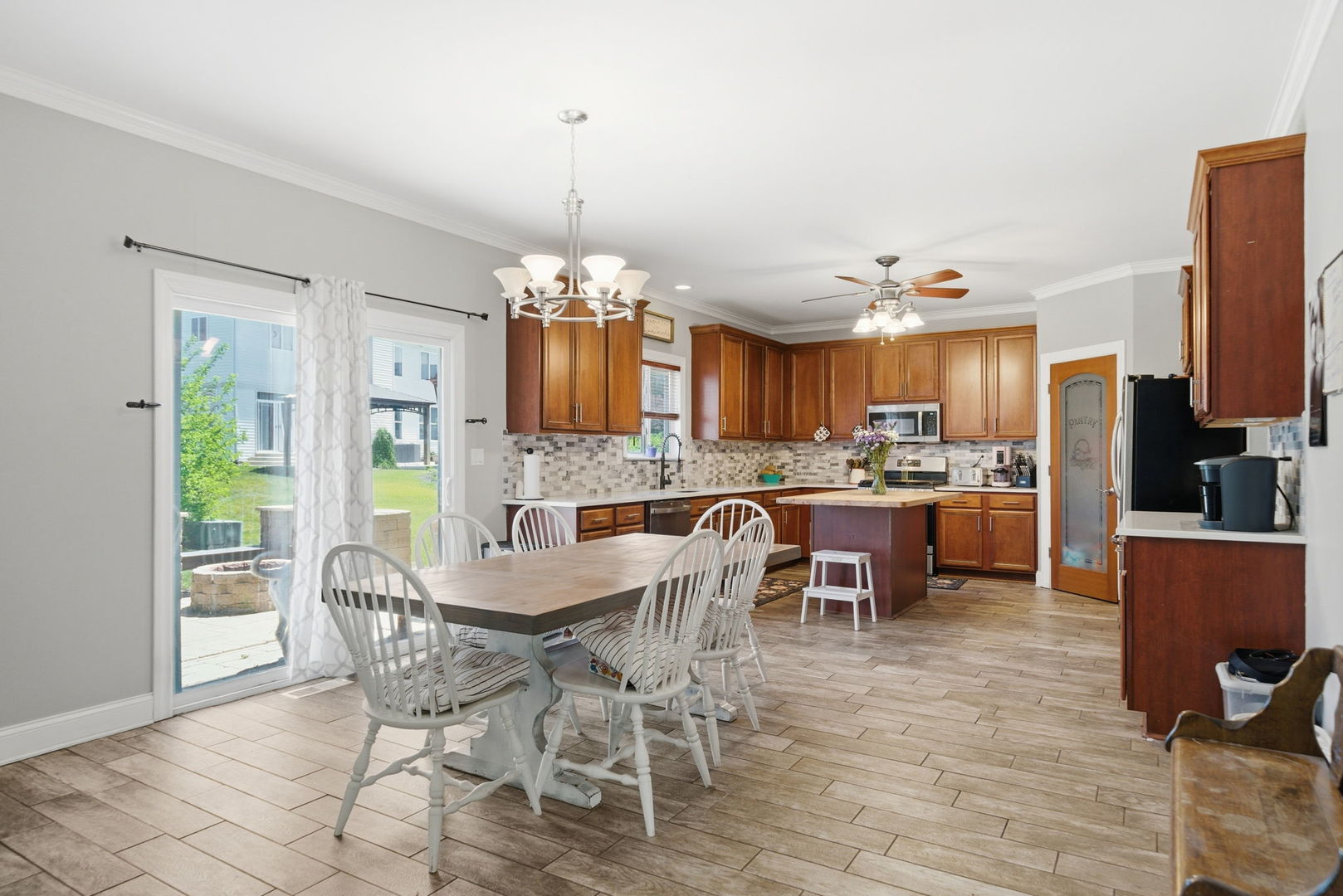 2116 Sienna Drive, Joliet, IL 60431