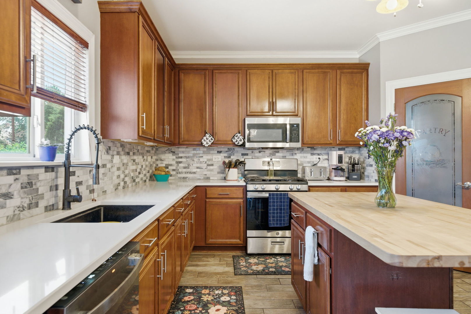 2116 Sienna Drive, Joliet, IL 60431