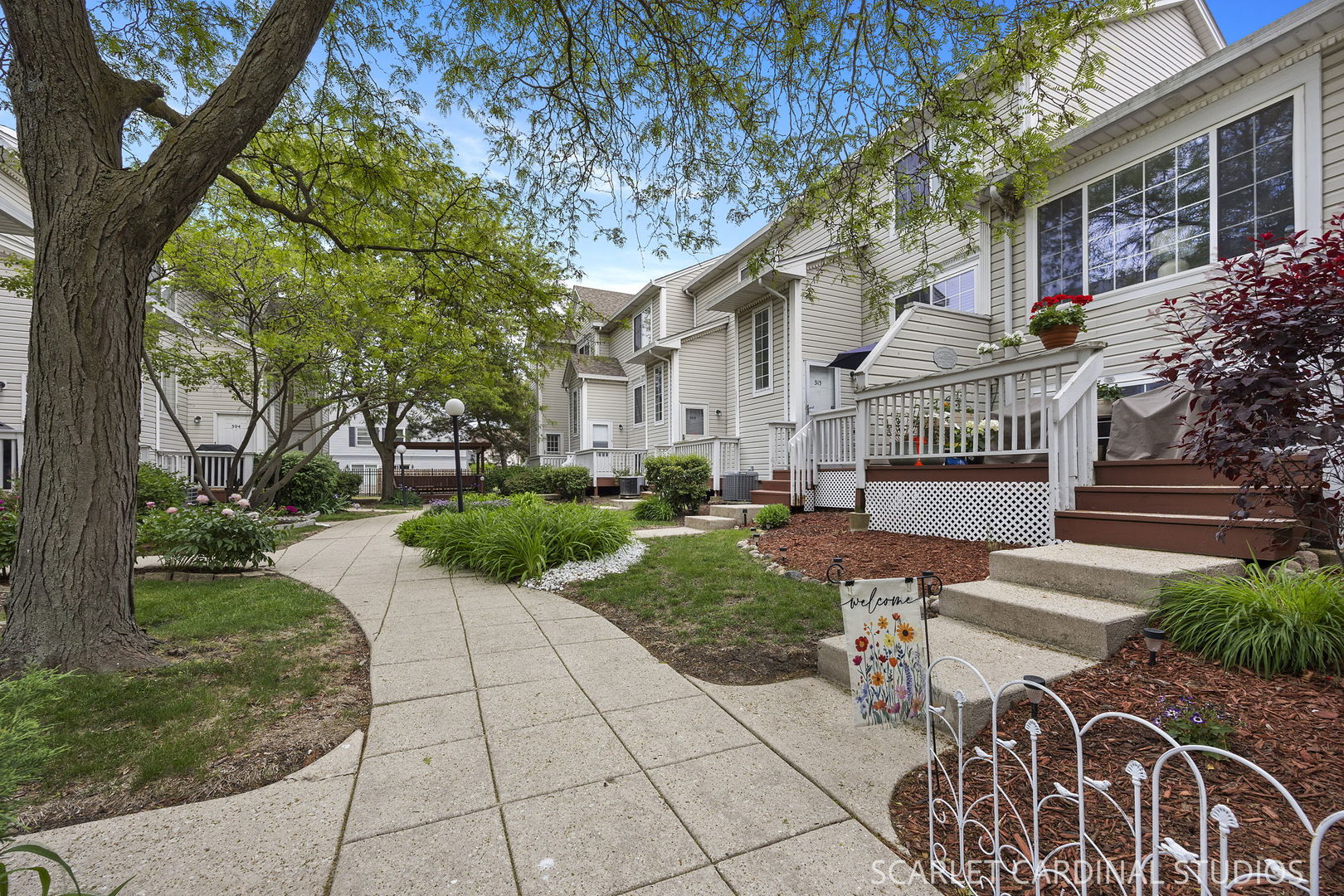 313 Peachtree Court, Bolingbrook, IL 60440