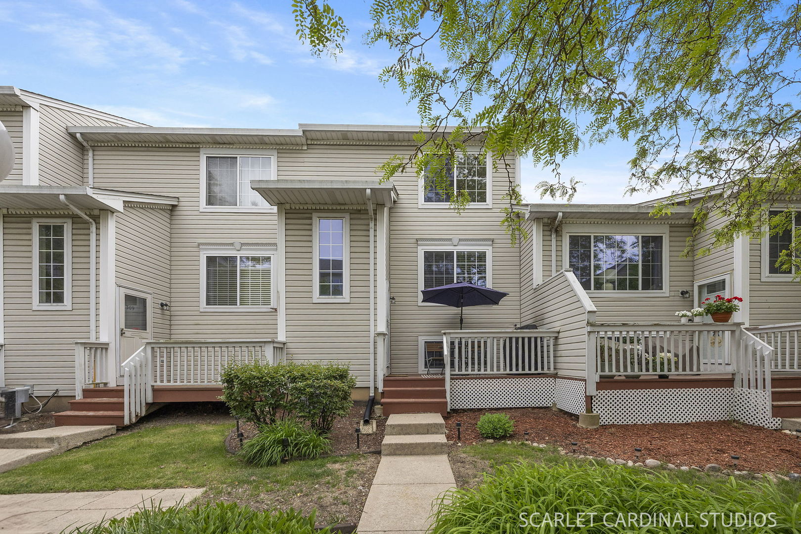 313 Peachtree Court, Bolingbrook, IL 60440