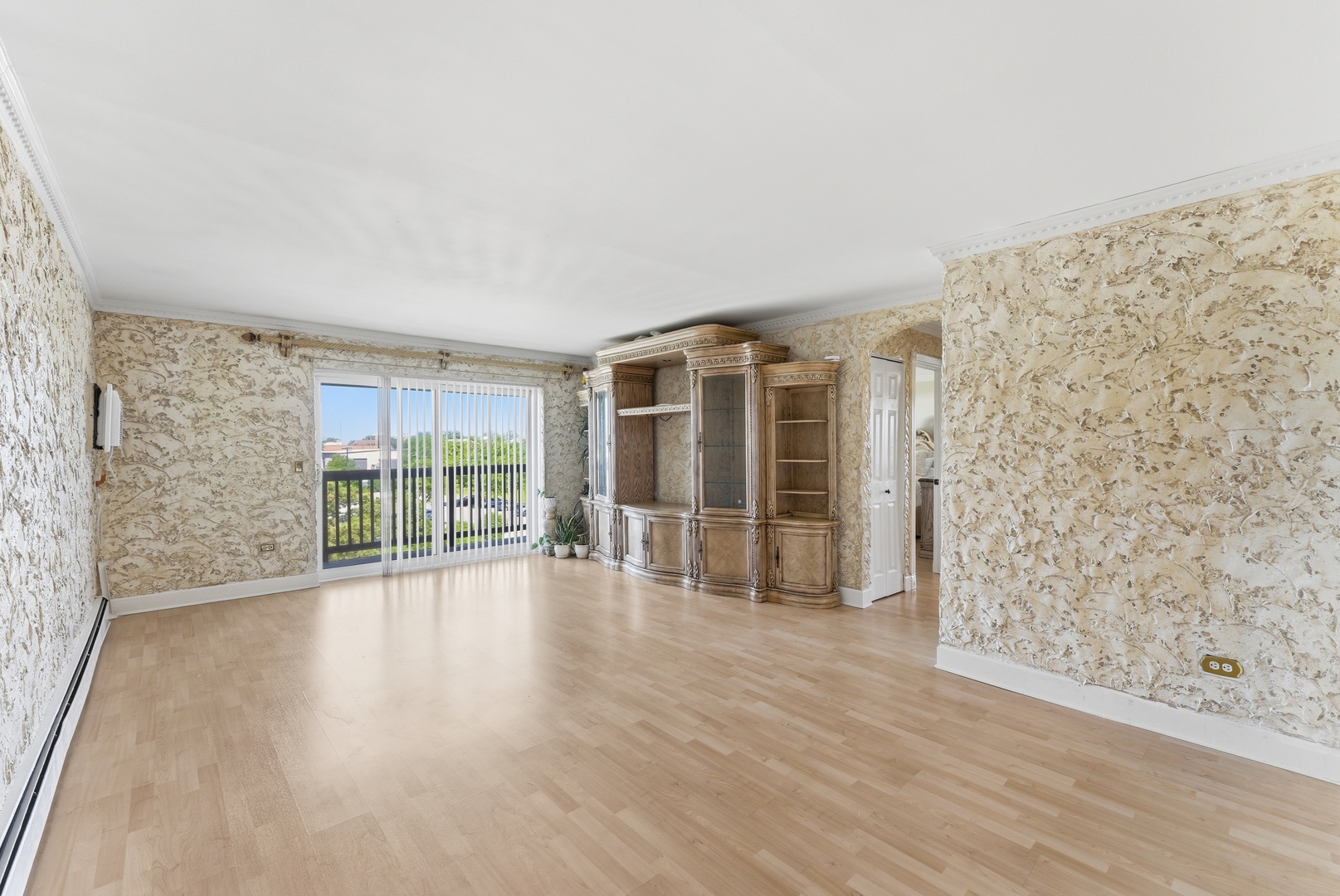2218 S Goebbert Road #496, Arlington Heights, IL 60005