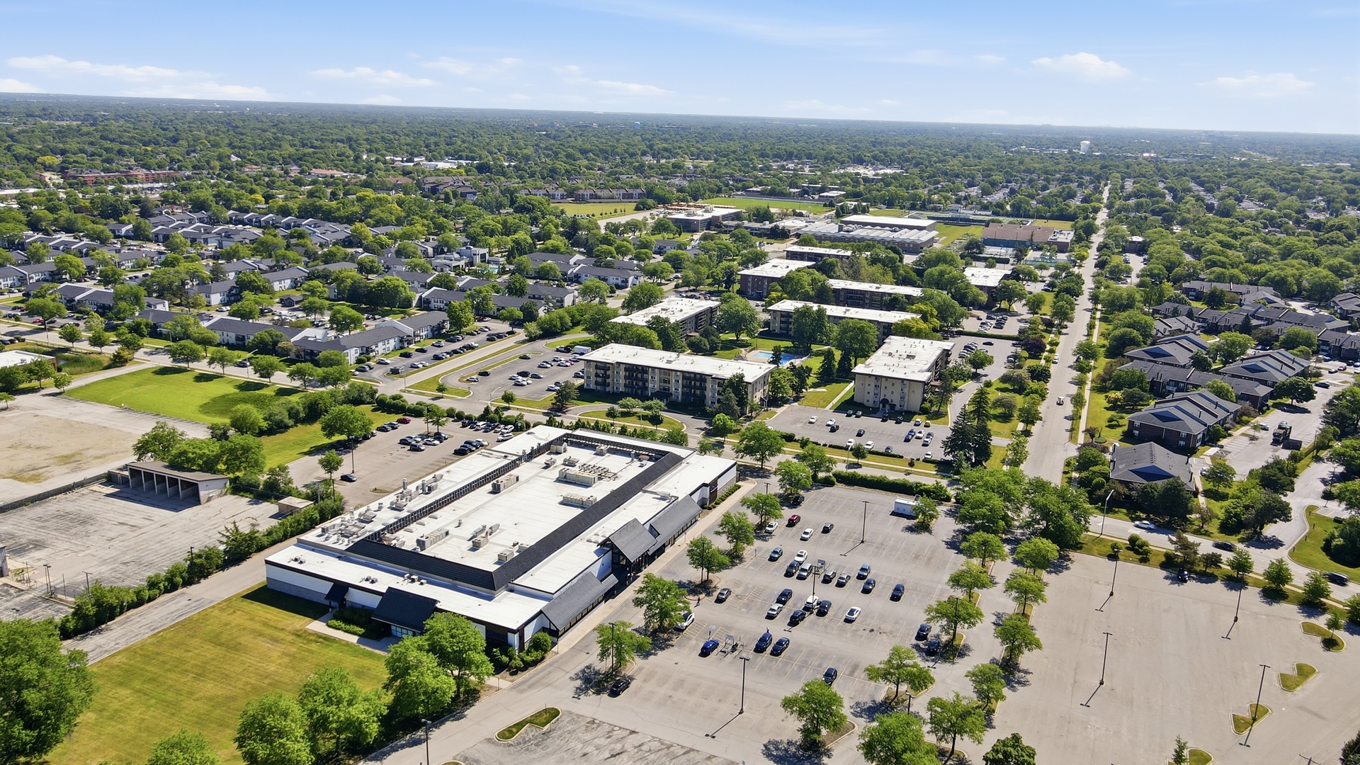 2218 S Goebbert Road #496, Arlington Heights, IL 60005