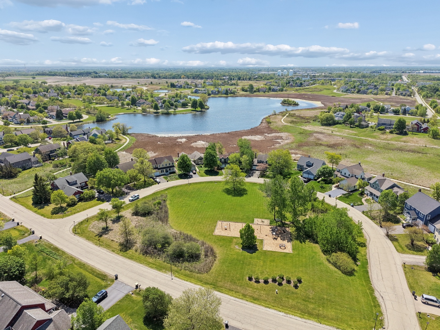 1361 Calamus Lane, Grayslake, IL 60030