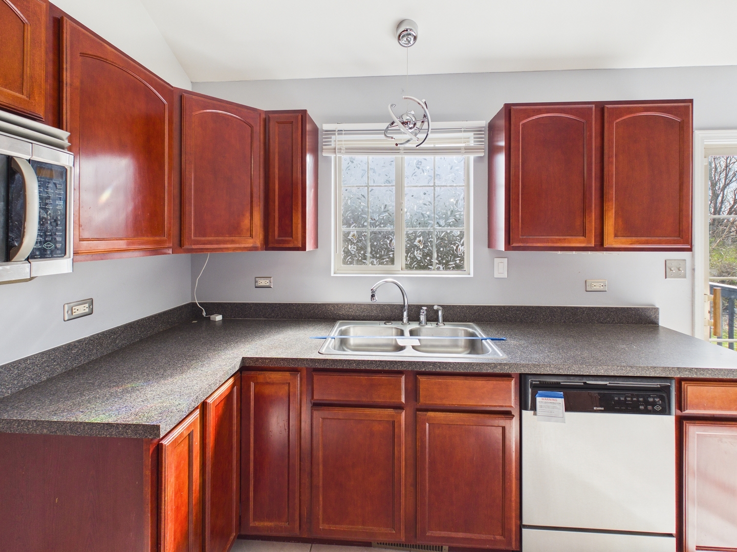 695 Cassandra Lane, University Park, IL 60484