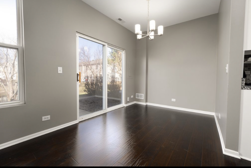 4036 Blackstone Drive #4036, Aurora, IL 60504