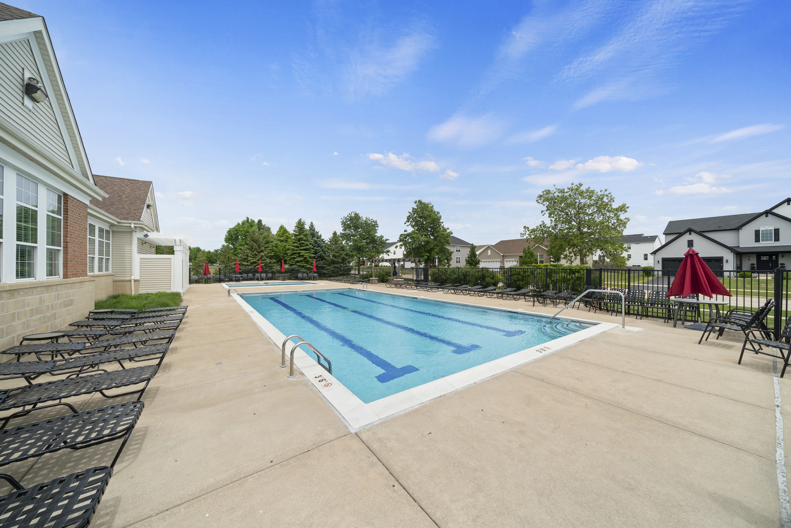 853 Prairie Crossing Drive, Yorkville, IL 60560