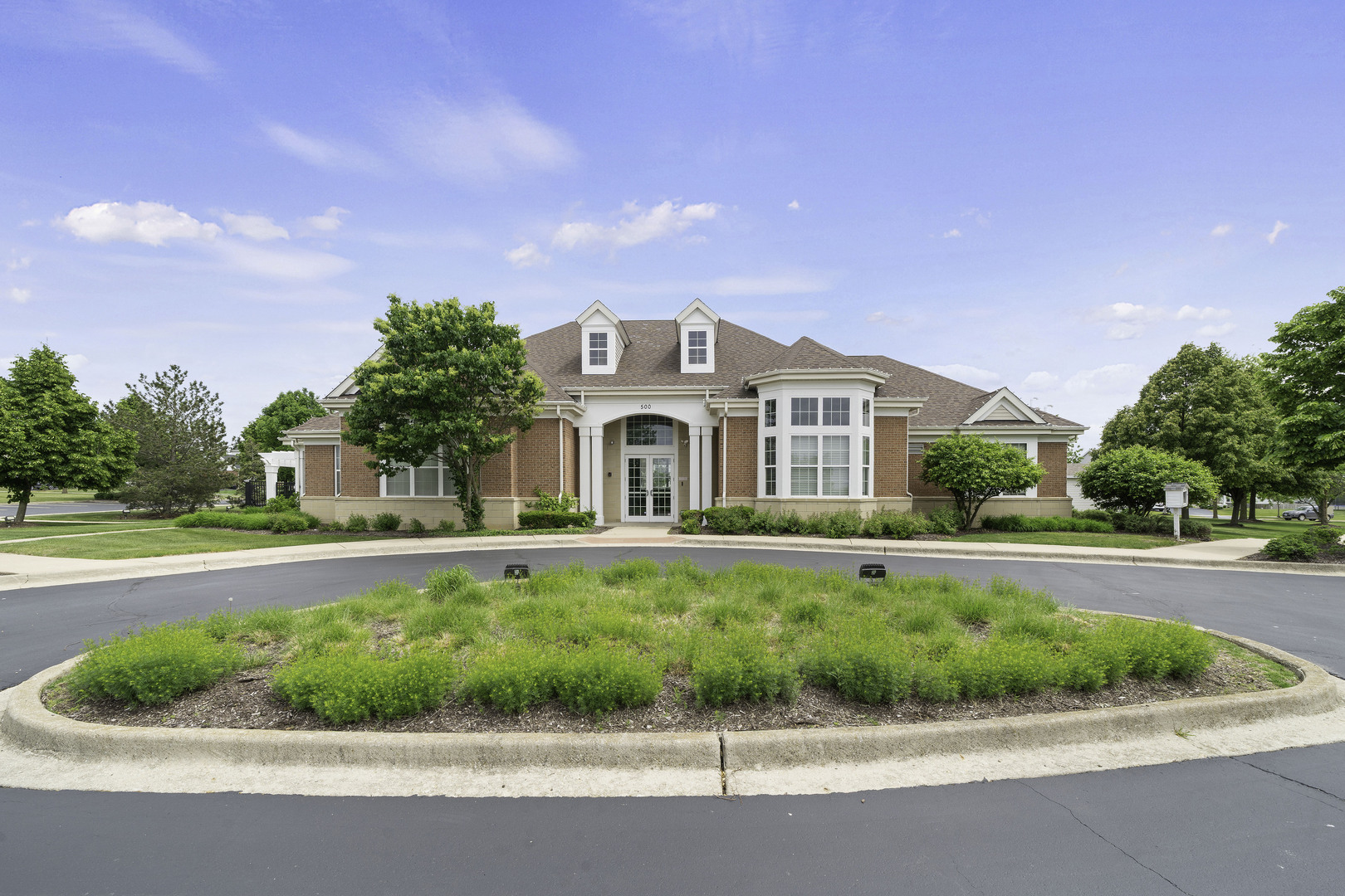 853 Prairie Crossing Drive, Yorkville, IL 60560
