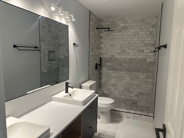 1311 Blue Ridge Parkway, Algonquin, IL 60102