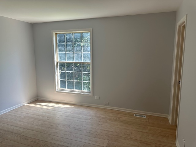 1311 Blue Ridge Parkway, Algonquin, IL 60102