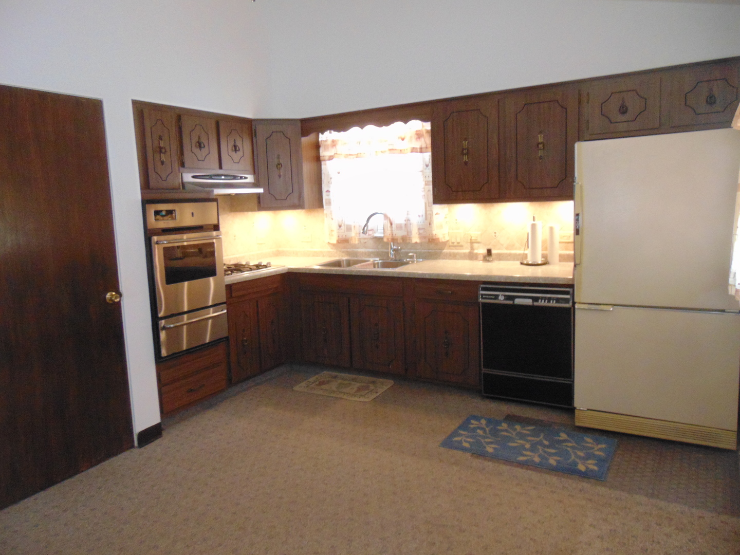 2202 Saint Francis Avenue, Joliet, IL 60436