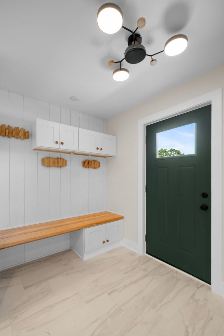 515 E 168th Place, South Holland, IL 60473