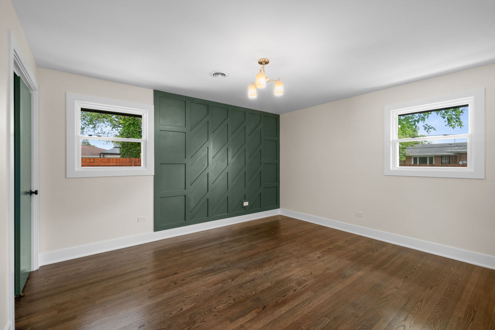515 E 168th Place, South Holland, IL 60473
