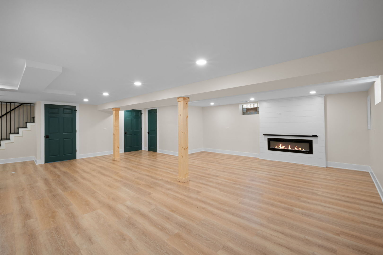 515 E 168th Place, South Holland, IL 60473