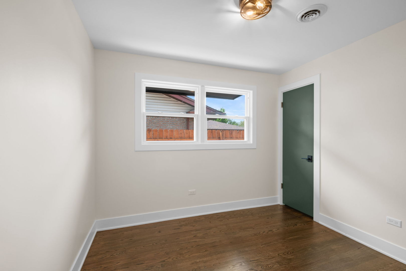 515 E 168th Place, South Holland, IL 60473