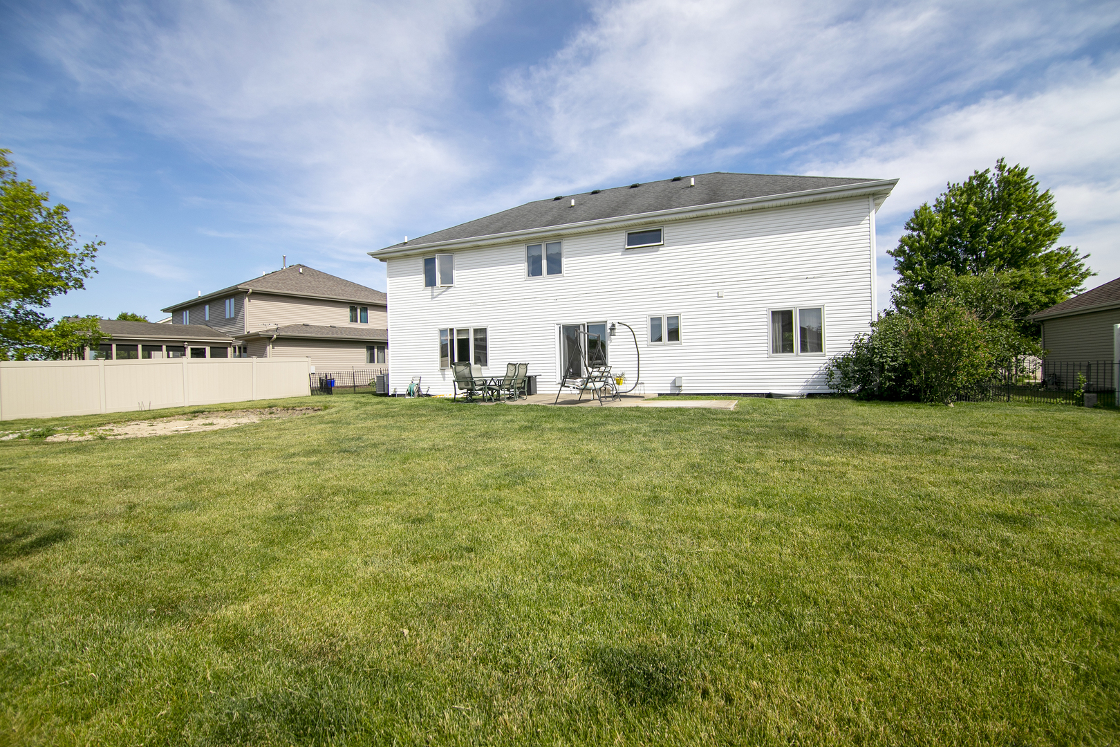 932 Coyote Trail, Manteno, IL 60950