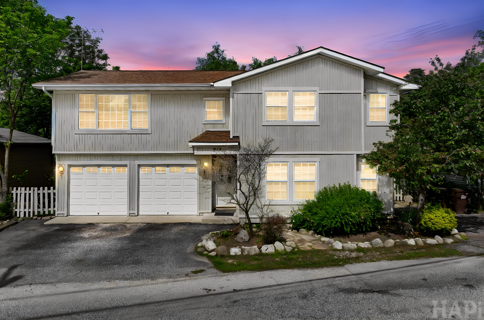 212 Island Drive, Island Lake, IL 60042