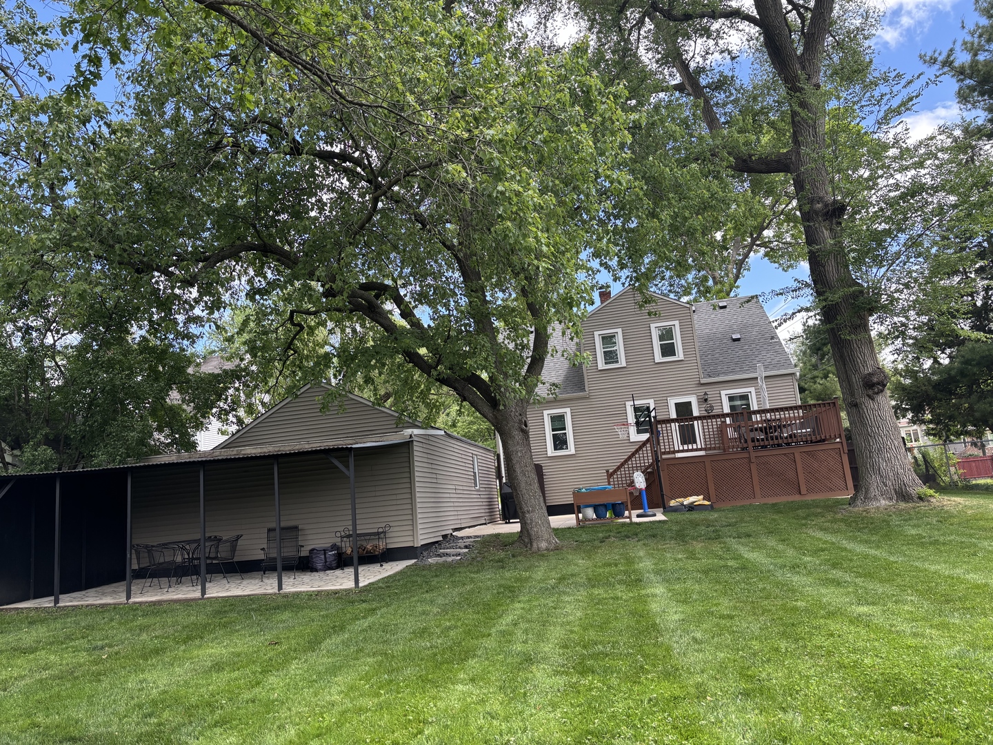490 Grove Avenue, Wood Dale, IL 60191