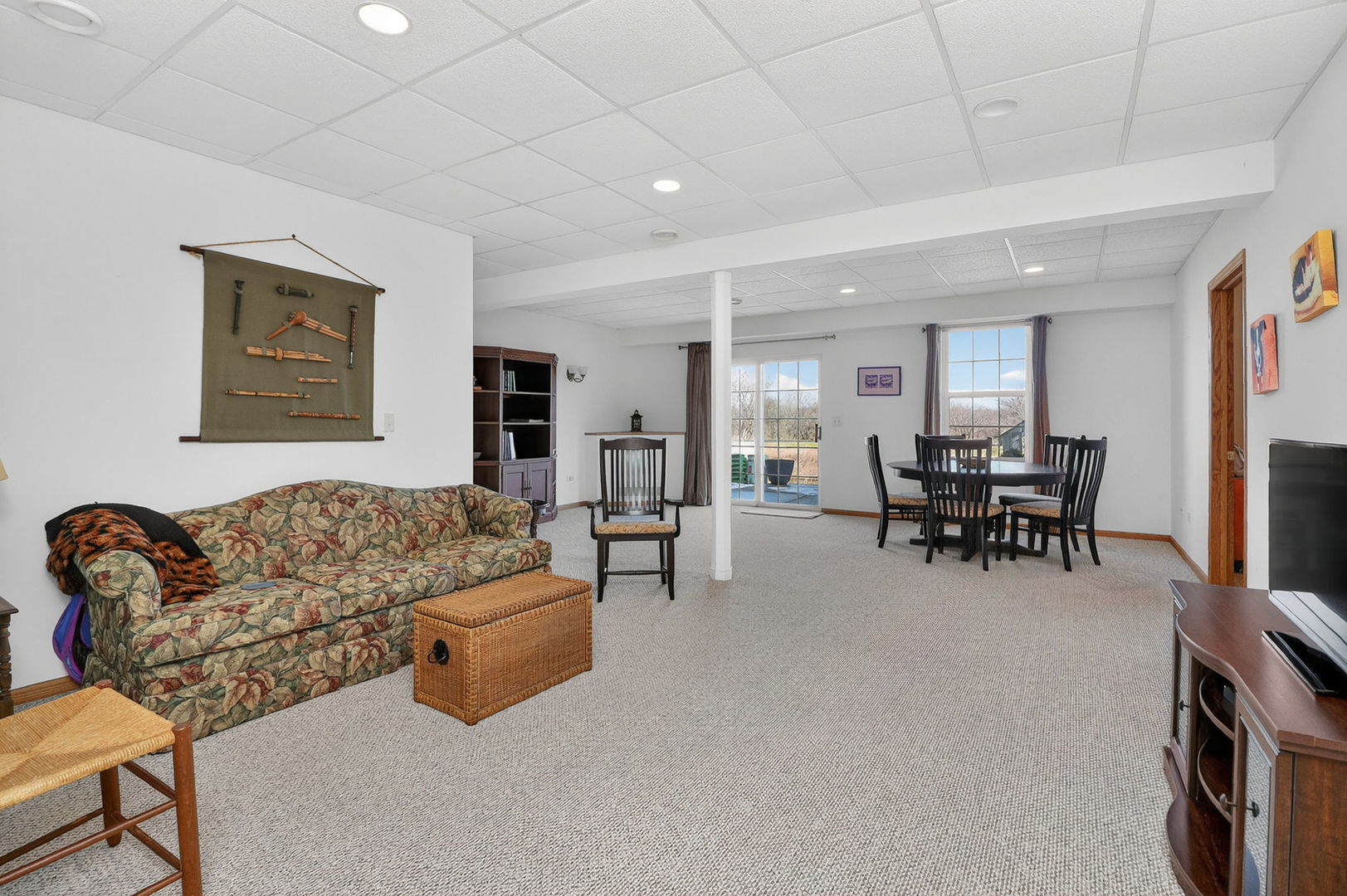 1574 SEDONA Avenue, Aurora, IL 60504