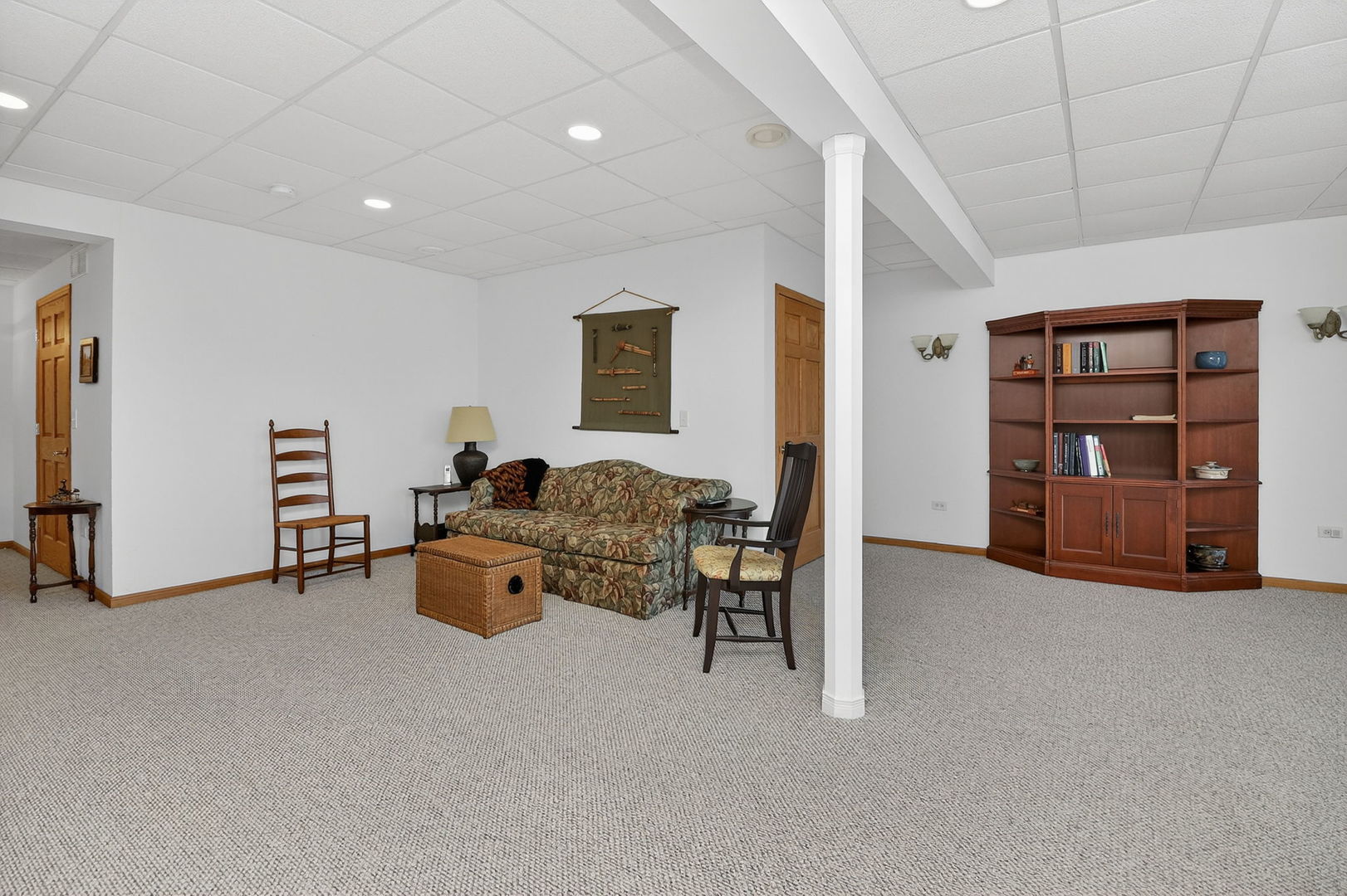 1574 SEDONA Avenue, Aurora, IL 60504