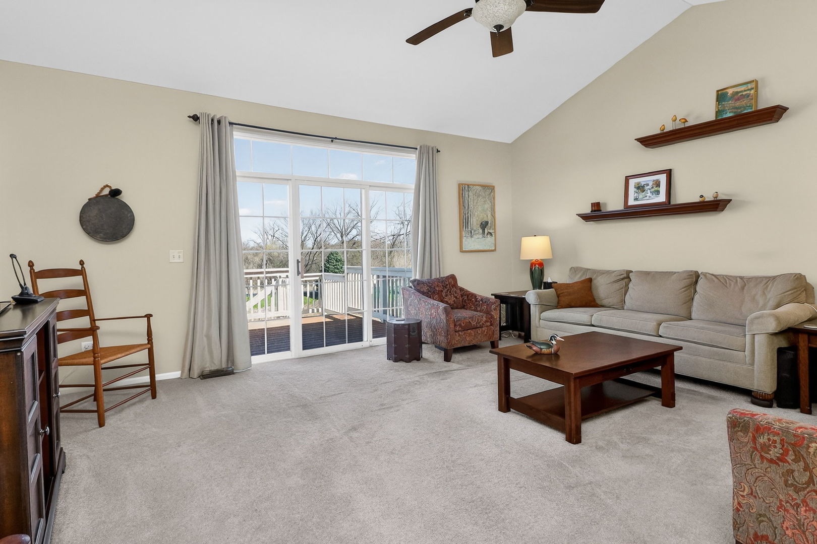1574 SEDONA Avenue, Aurora, IL 60504