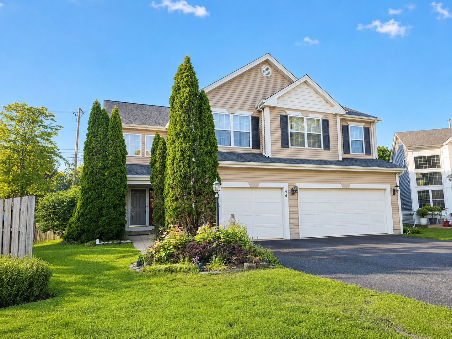 46 W Redhead Court, Round Lake Beach, IL 60073