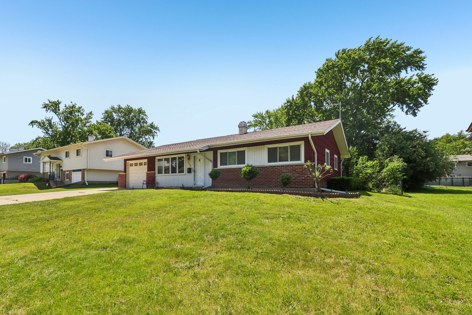 1450 Jefferson Road, Hoffman Estates, IL 60169