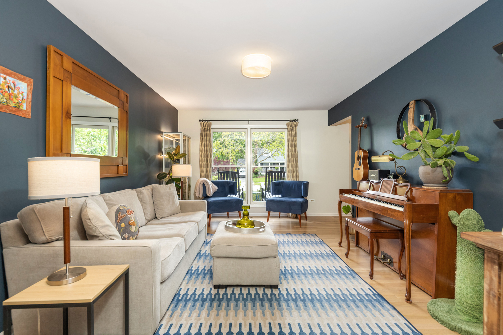 5419 Grand Avenue, Downers Grove, IL 60515