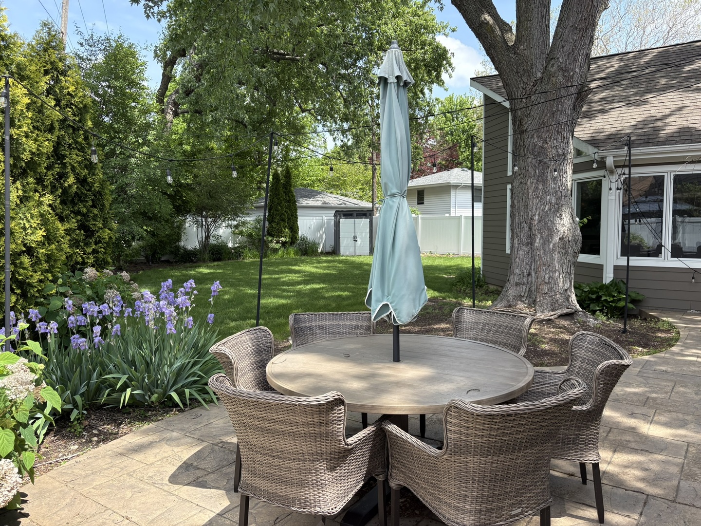 609 W Gartner Road, Naperville, IL 60540