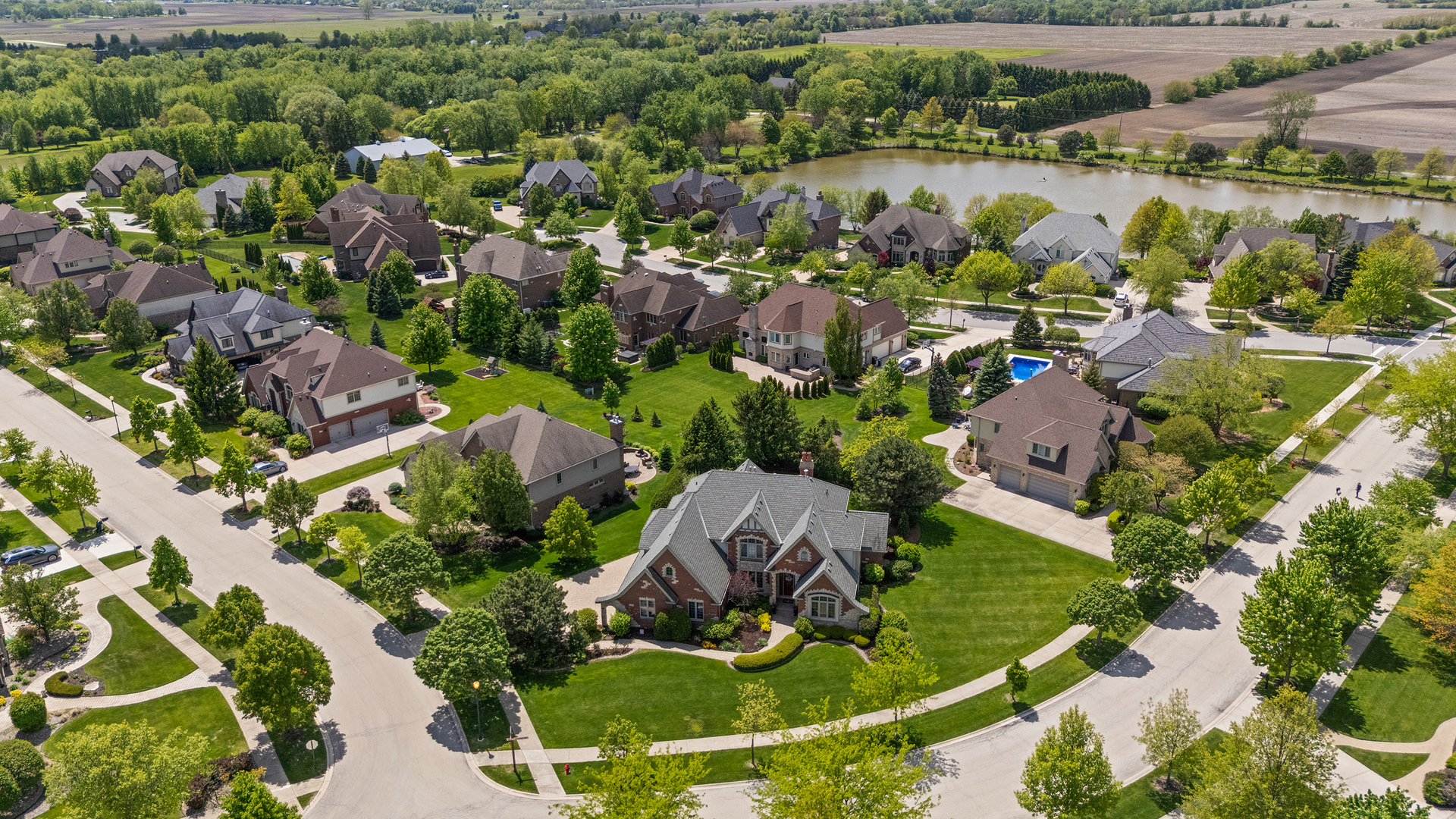 22602 Granite Drive, Frankfort, IL 60423