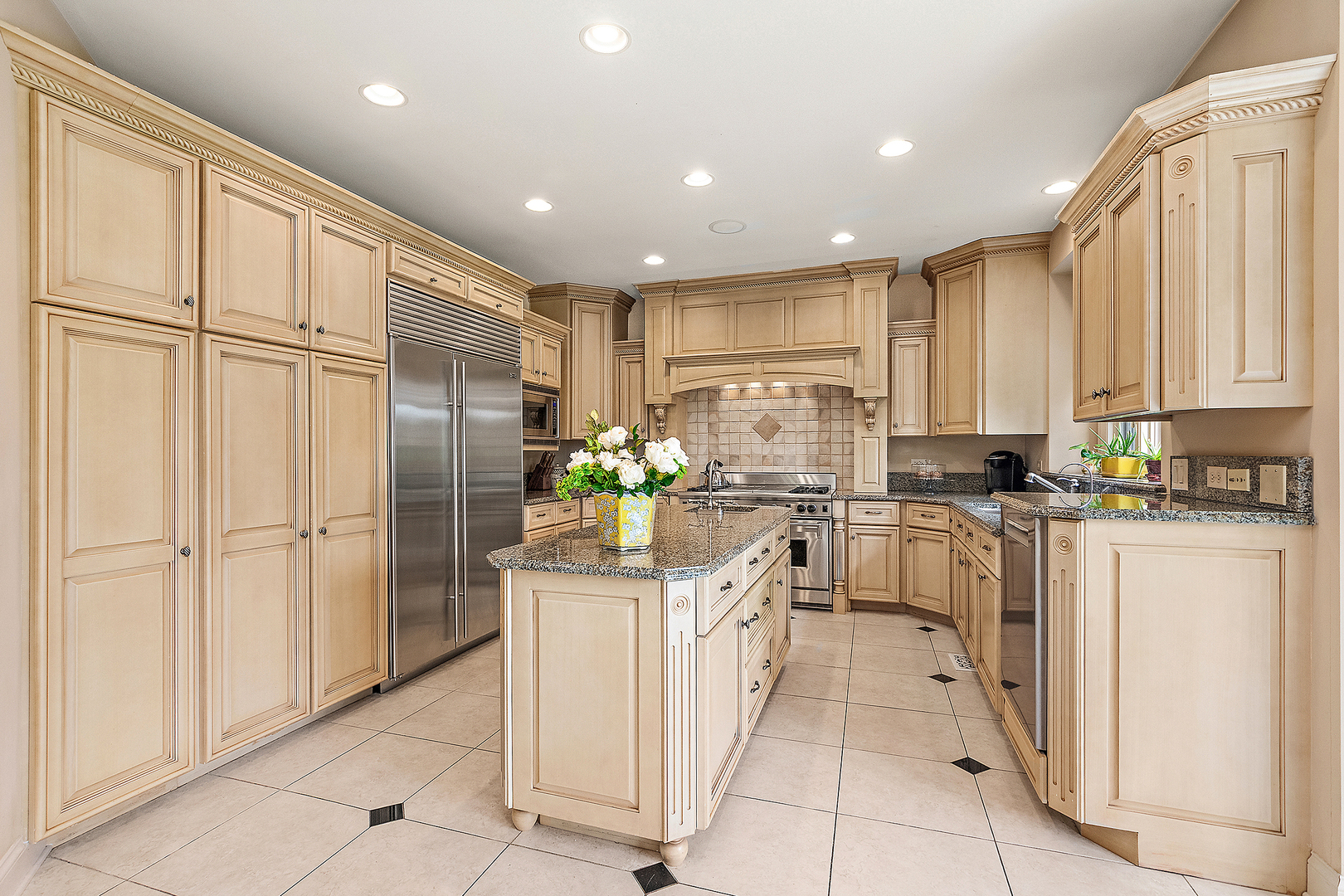 22602 Granite Drive, Frankfort, IL 60423