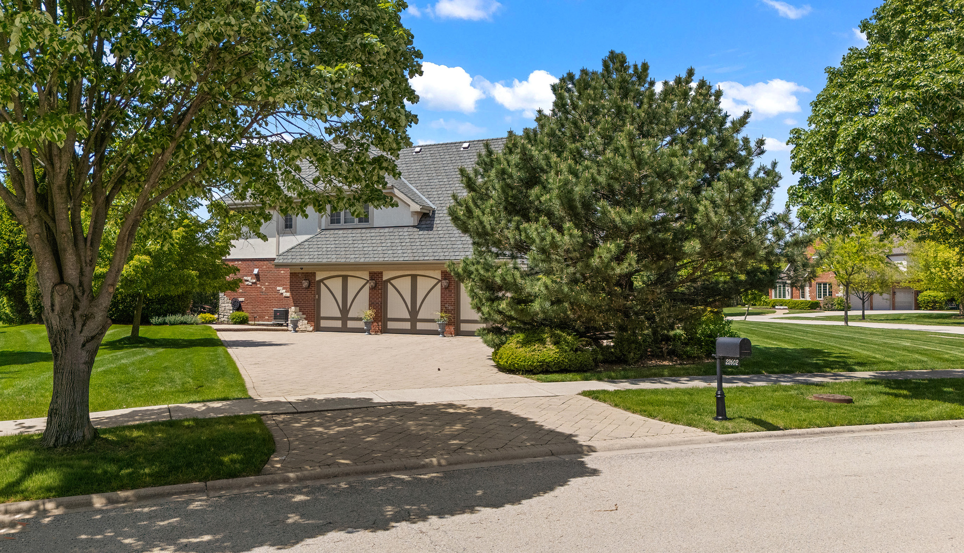 22602 Granite Drive, Frankfort, IL 60423