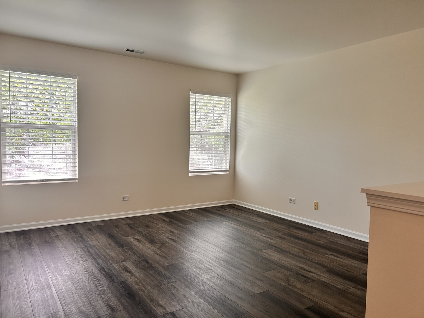 24121 Walnut Circle, Plainfield, IL 60585