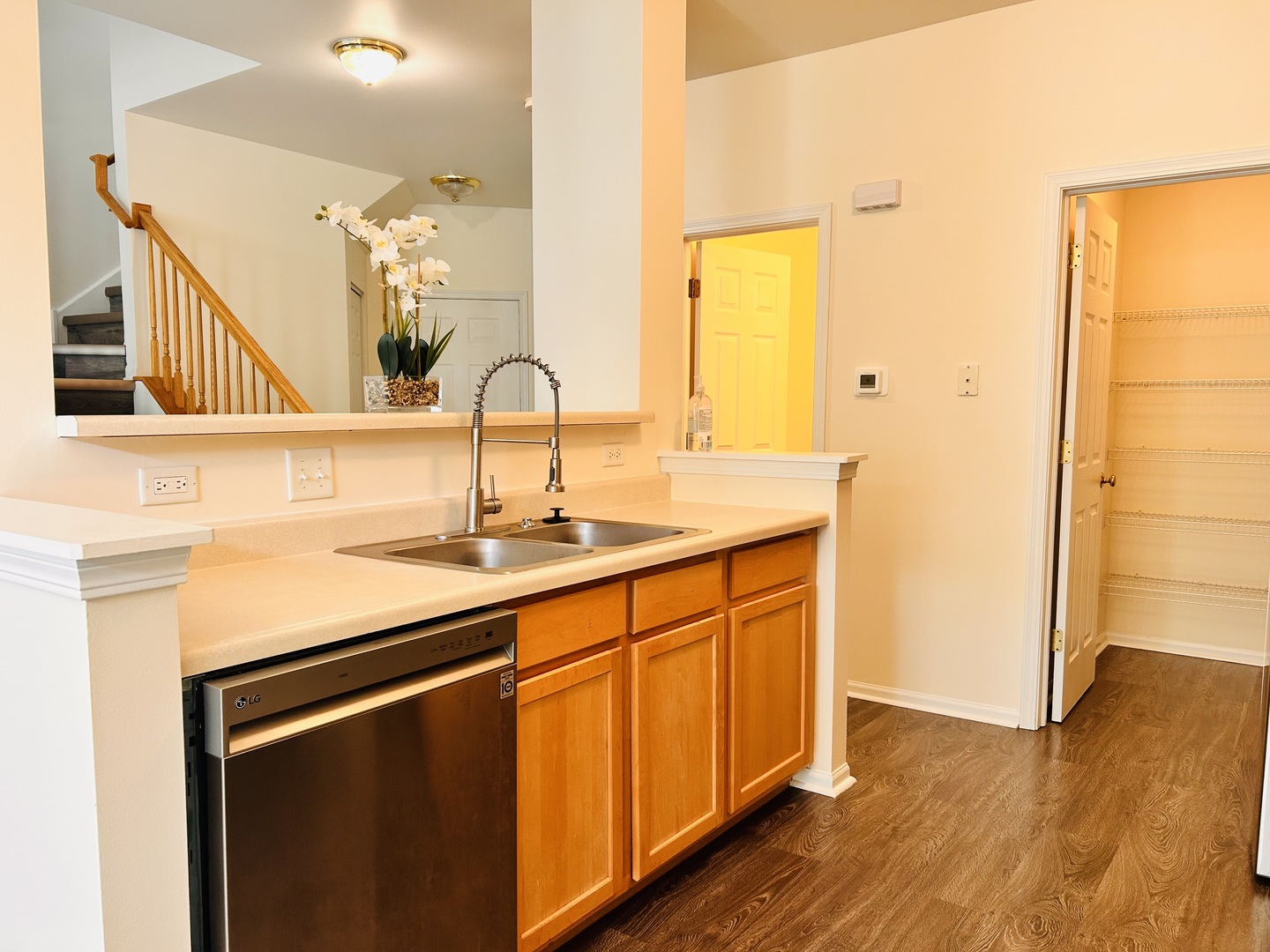 24121 Walnut Circle, Plainfield, IL 60585