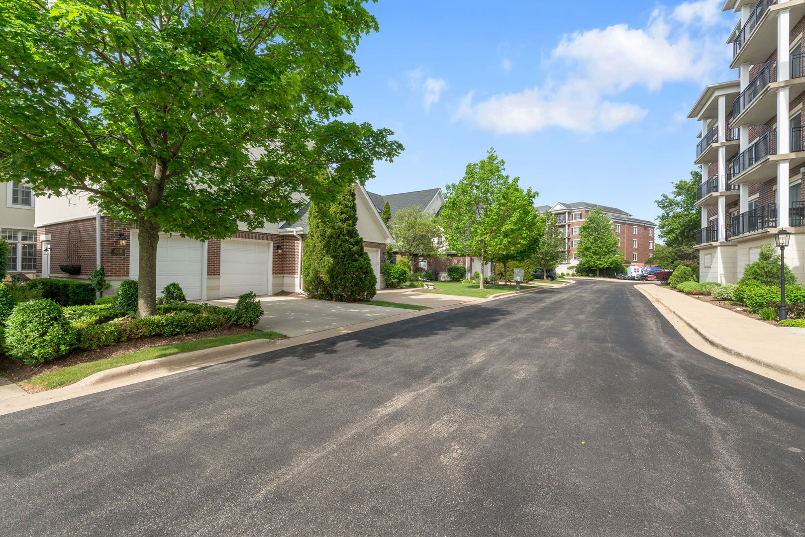 430 Park Avenue, Clarendon Hills, IL 60514