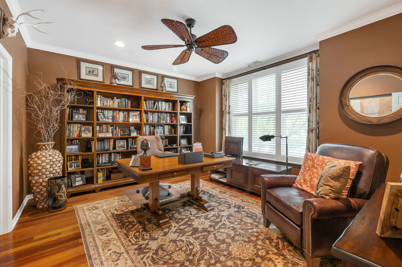430 Park Avenue, Clarendon Hills, IL 60514