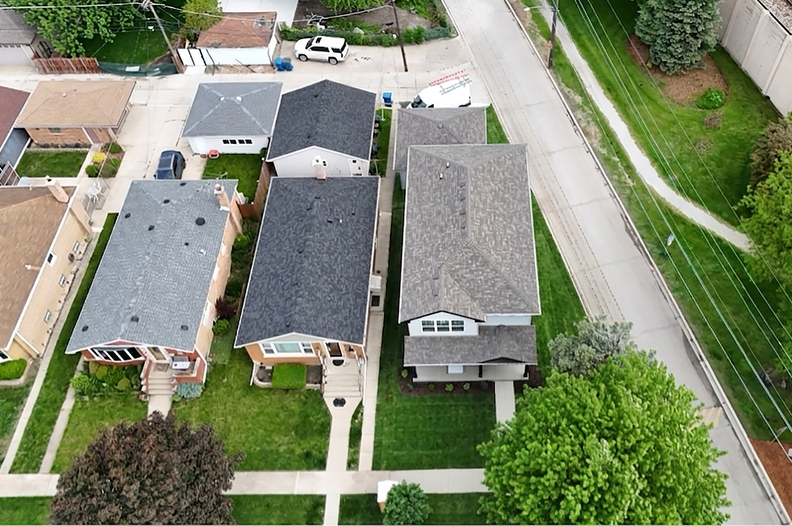 7630 W 66th Street, Bedford Park, IL 60501