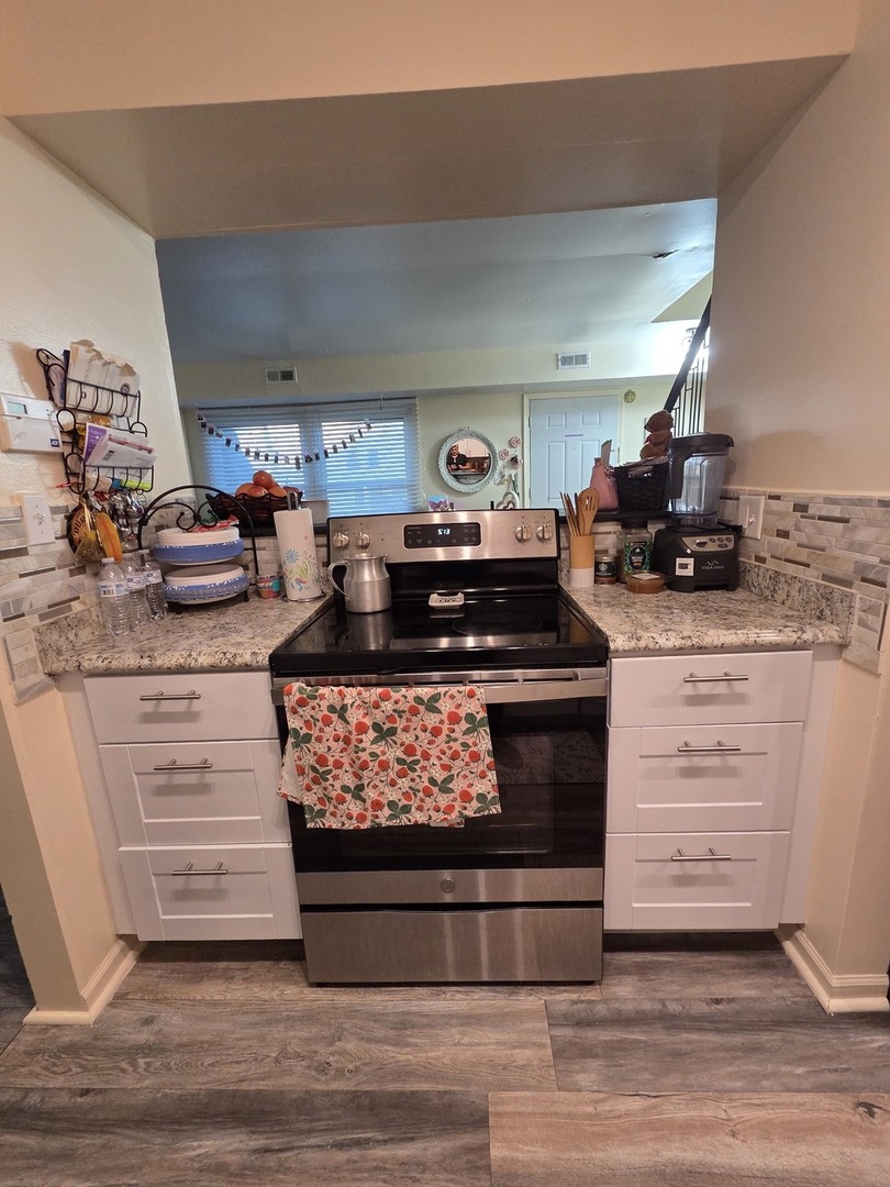 1383 S GLEN Circle #C, Aurora, IL 60506