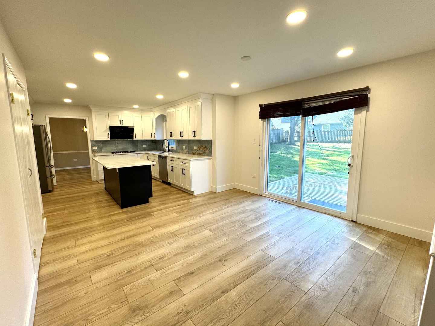 1398 E Gartner Road, Naperville, IL 60540