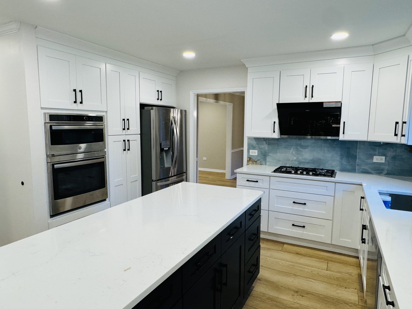 1398 E Gartner Road, Naperville, IL 60540