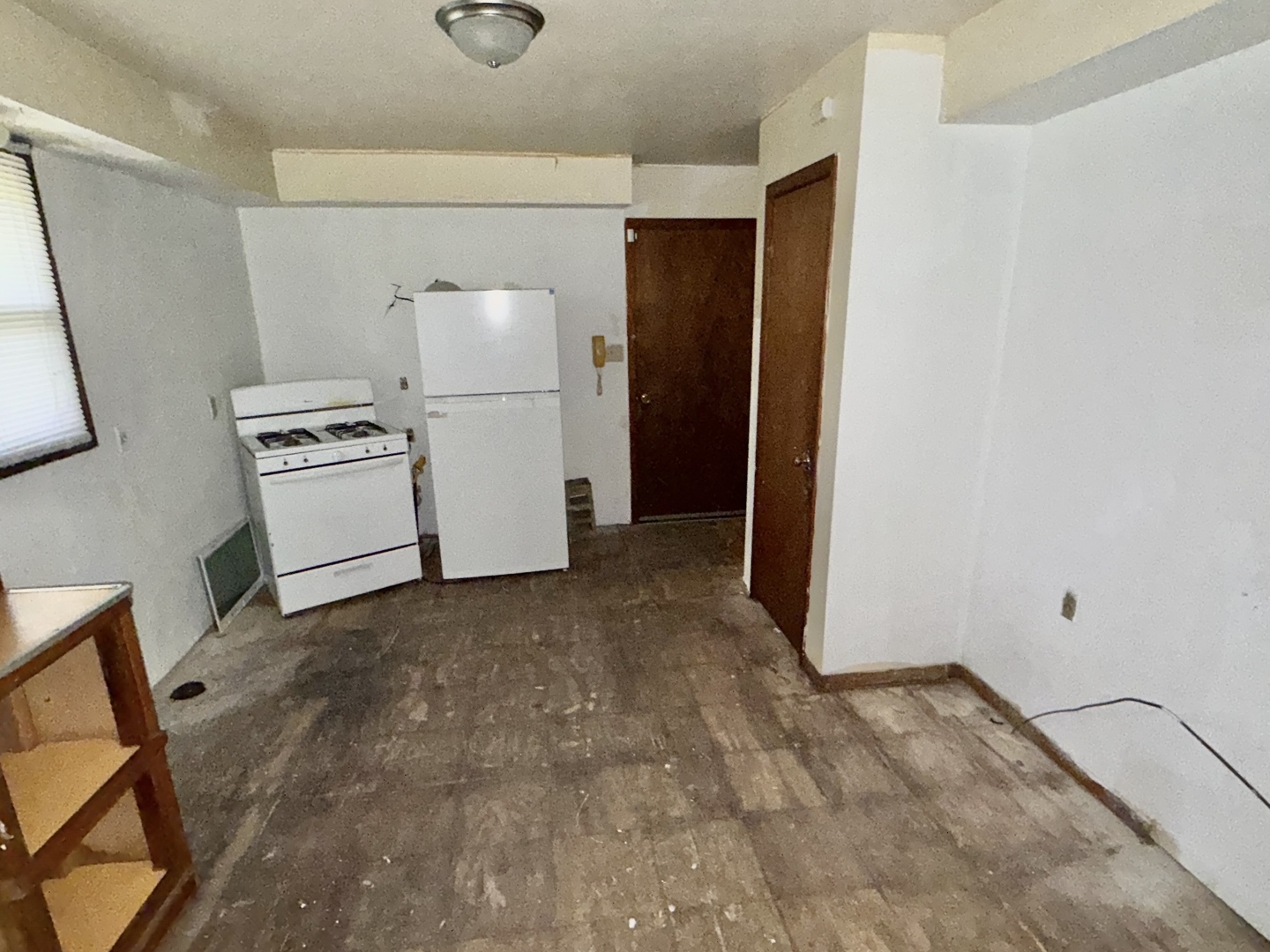 155 S Ottawa Street, Joliet, IL 60436