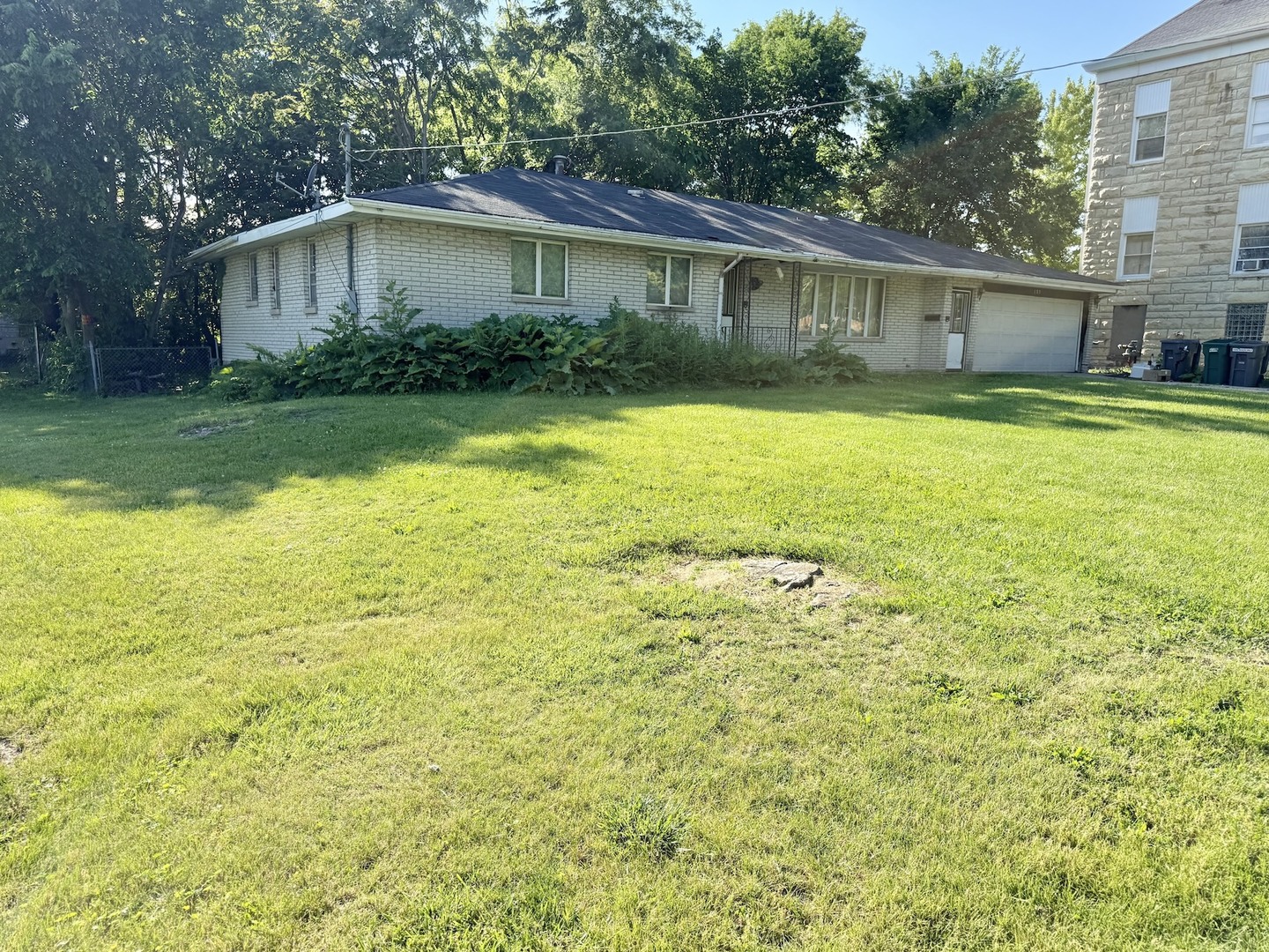 155 S Ottawa Street, Joliet, IL 60436