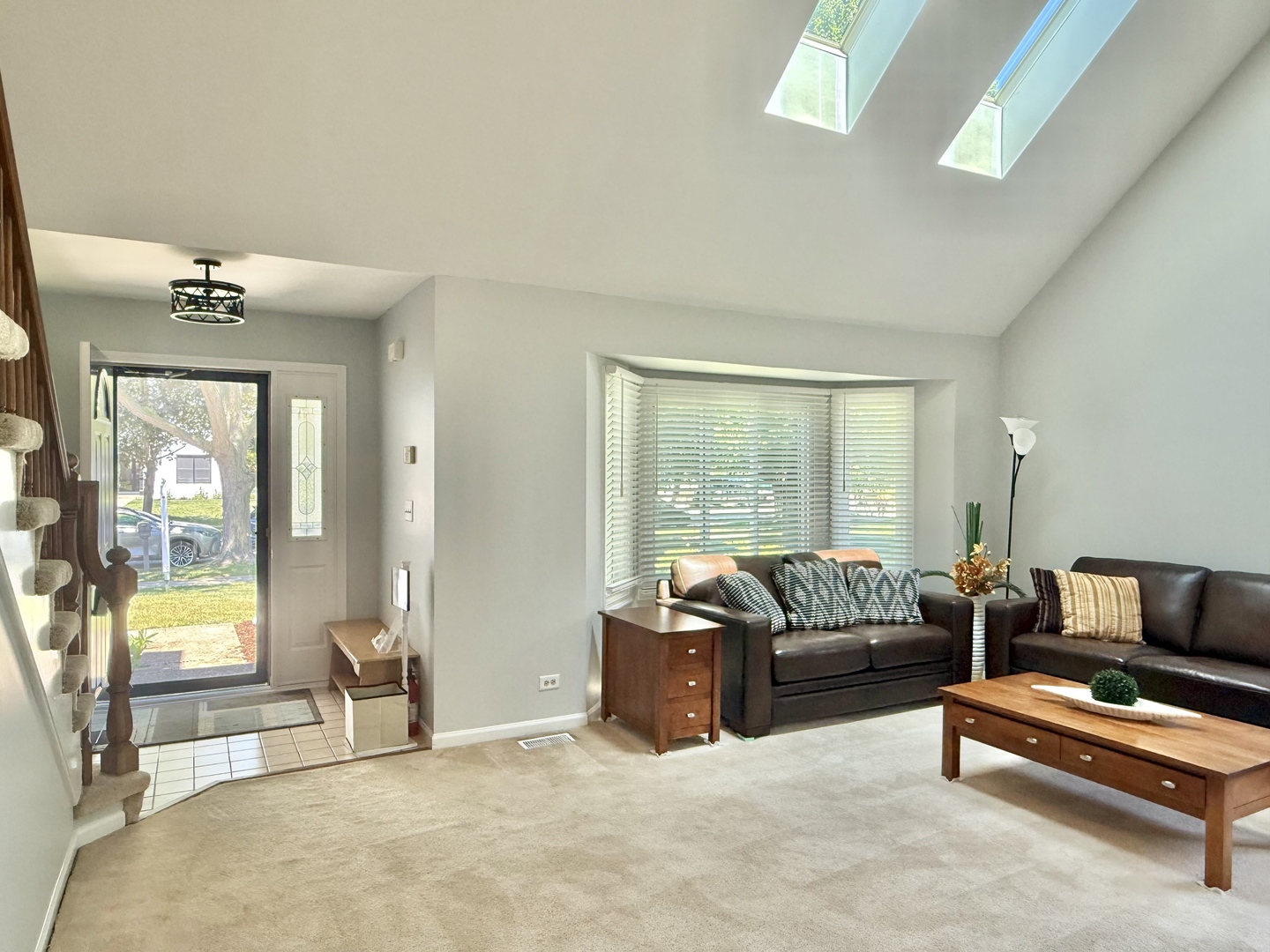 1582 Hinterlong Lane, Naperville, IL 60563
