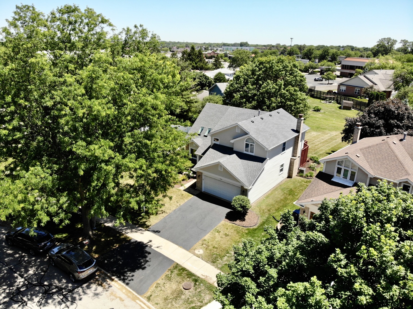 1582 Hinterlong Lane, Naperville, IL 60563