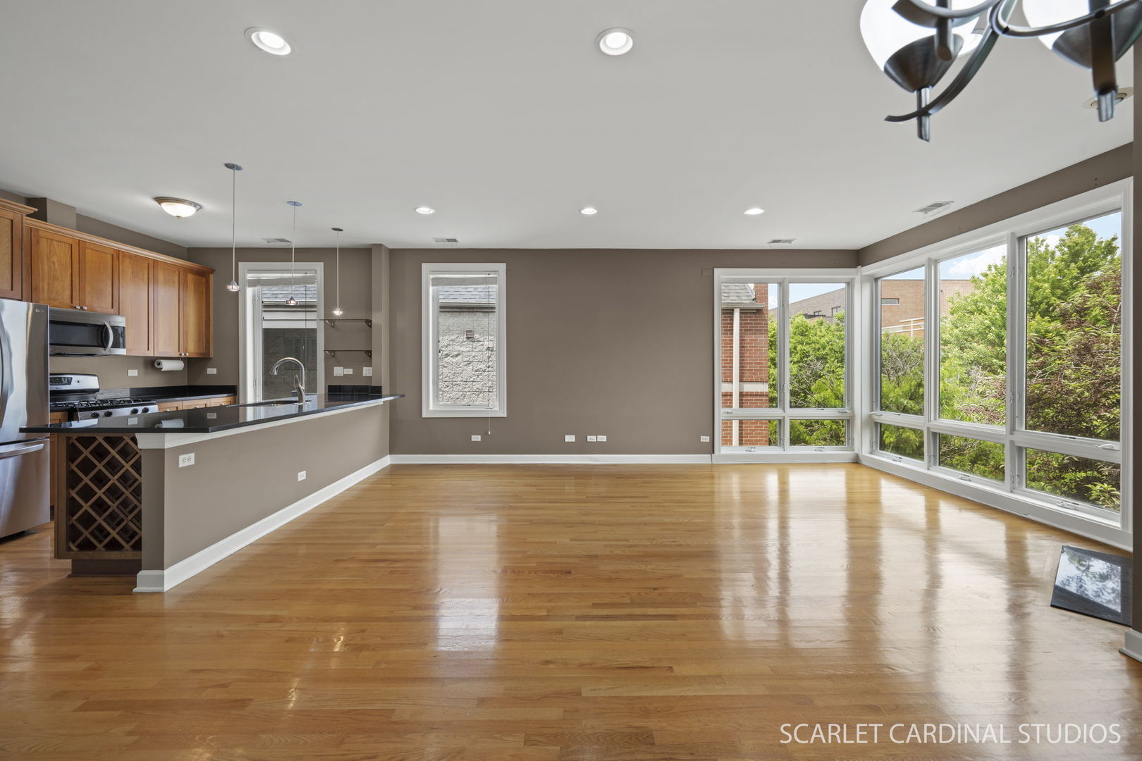 1419 W Fillmore Street #3W, Chicago, IL 60607