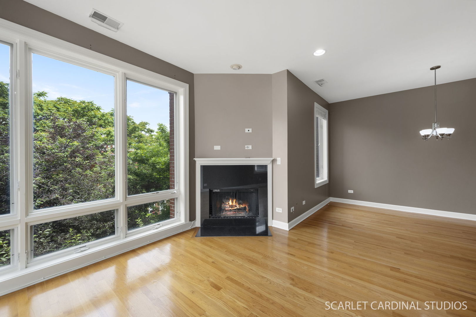 1419 W Fillmore Street #3W, Chicago, IL 60607